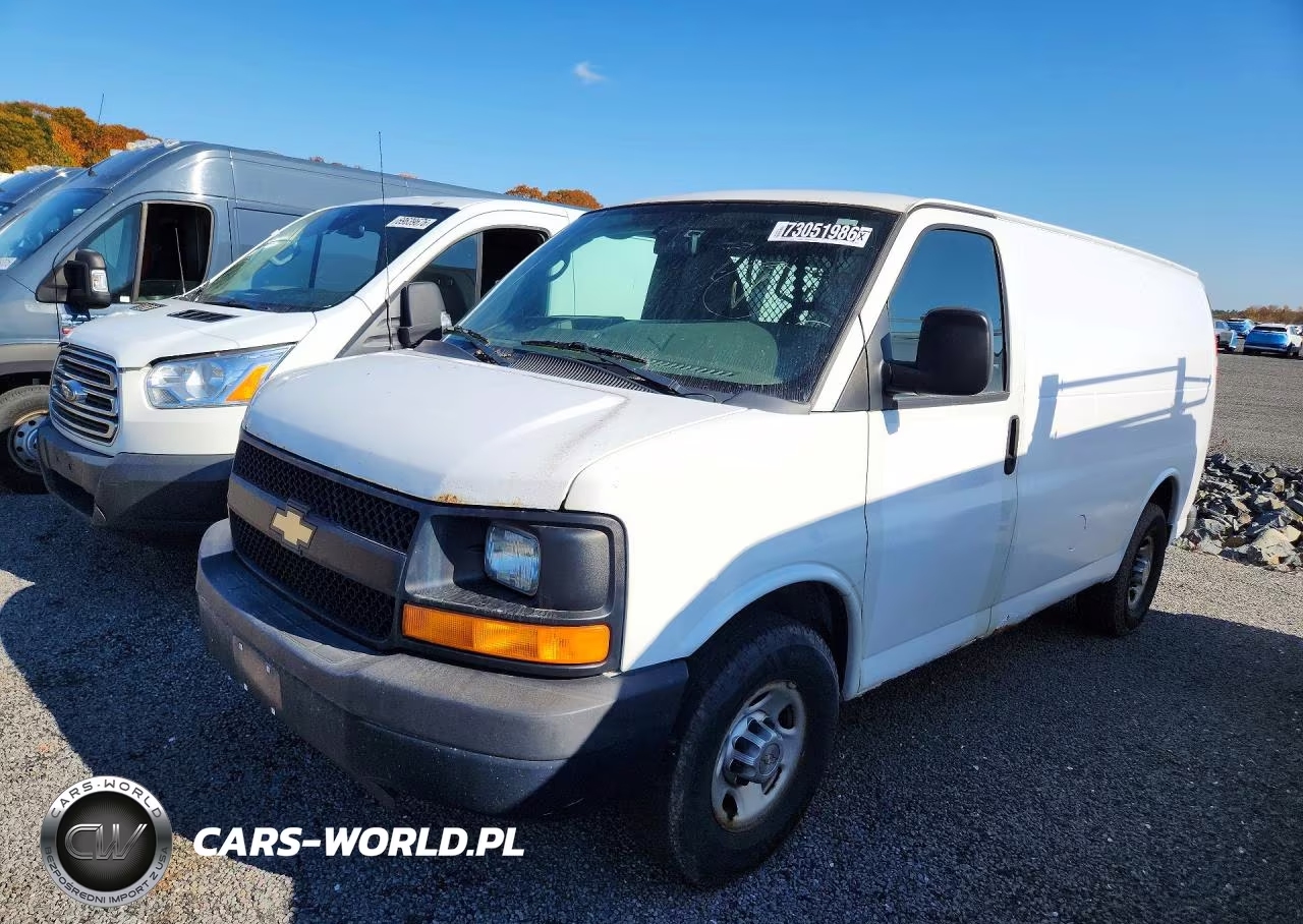 2013 Chevrolet Express G2500 VIN:1GCWGFCA6D1162163 - 1