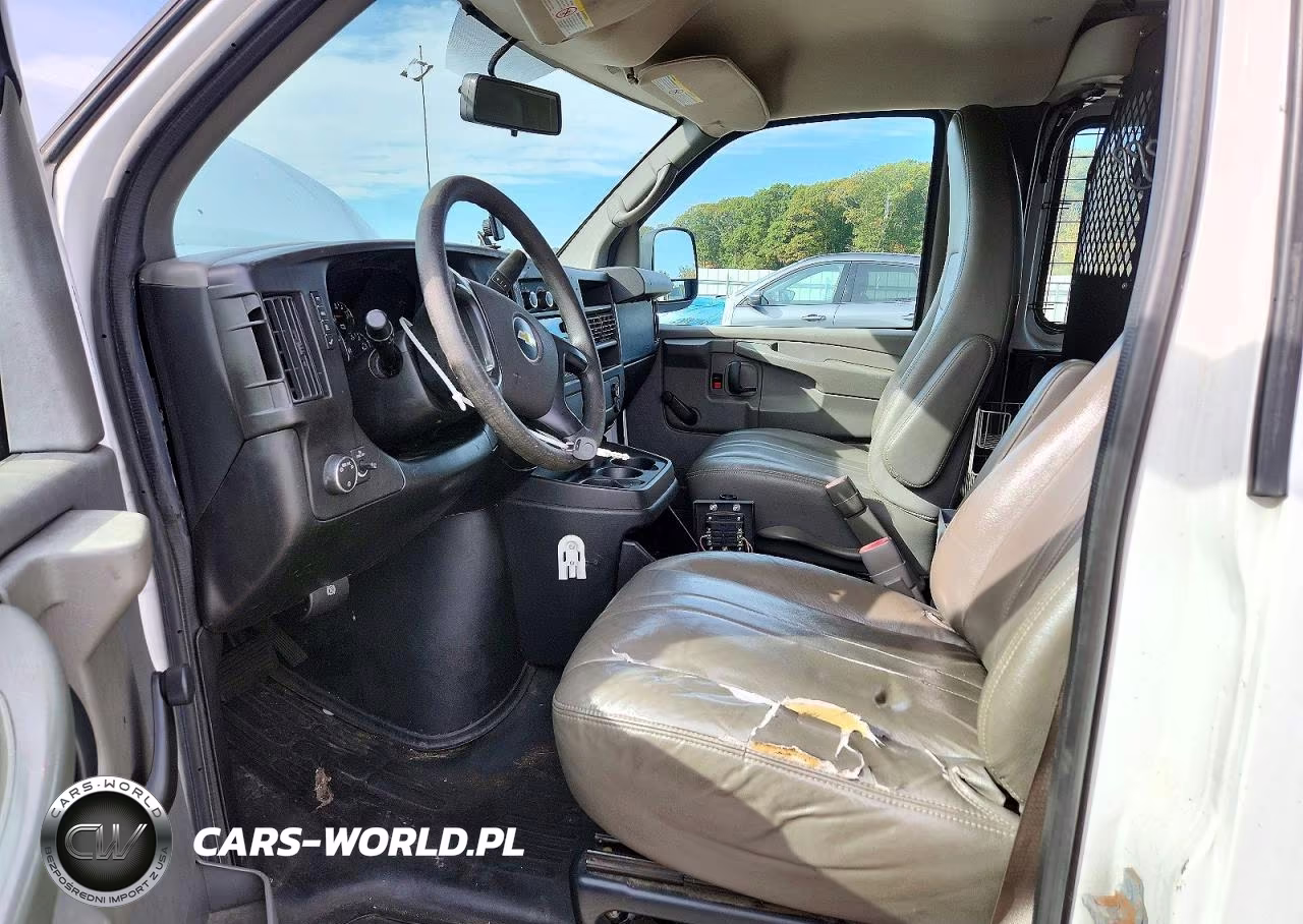 2013 Chevrolet Express G2500 VIN:1GCWGFCA6D1162163 - 7