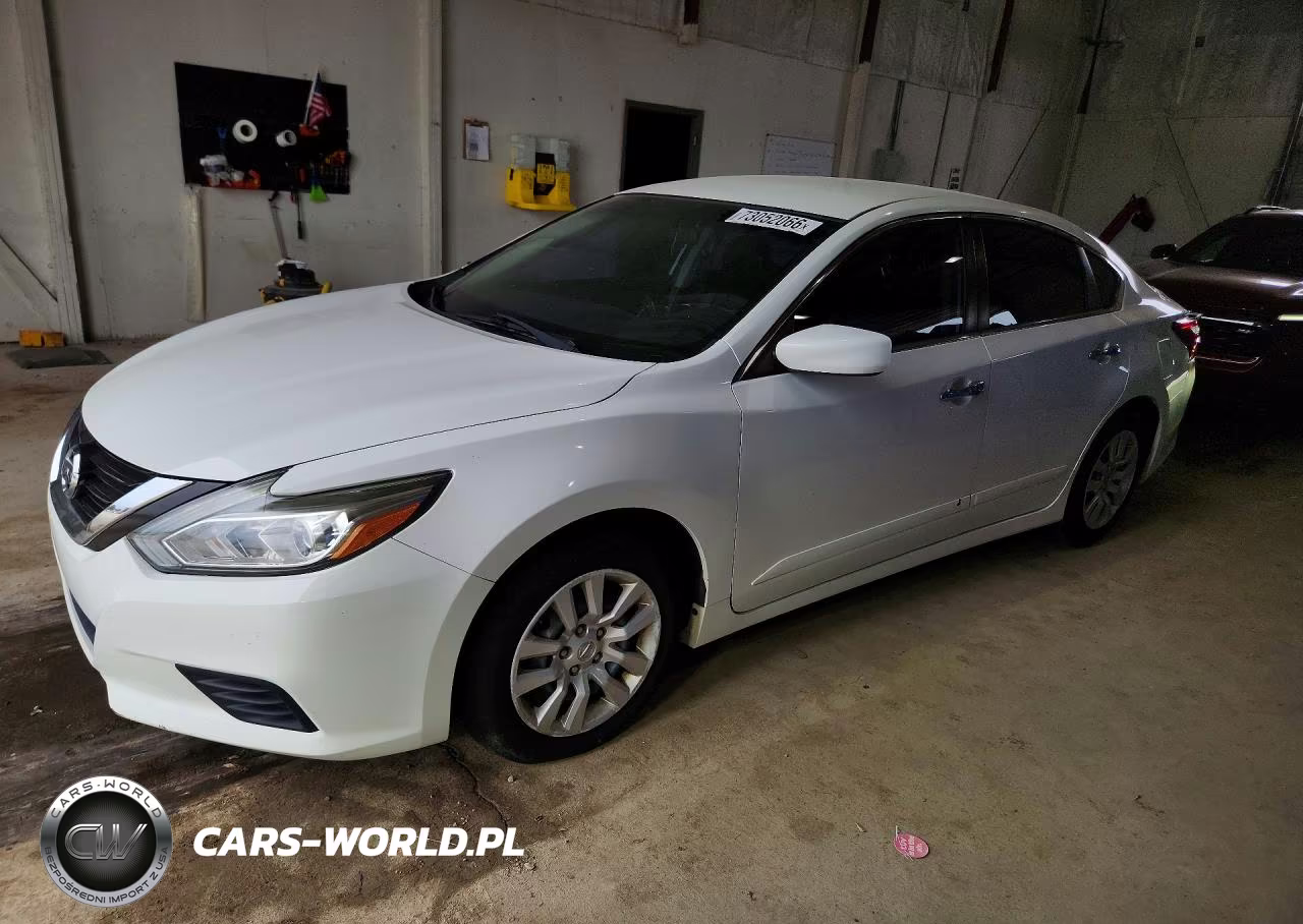 2016 Nissan Altima 2.5 S VIN:1N4AL3AP0GC143814 - 1