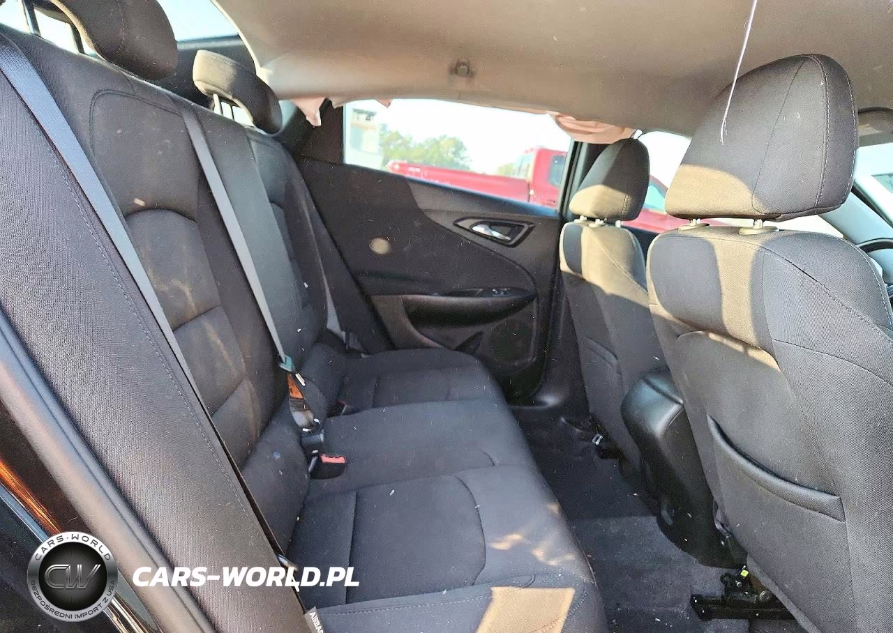 2021 Chevrolet Malibu Rs VIN:1G1ZG5ST2MF065242 - 10