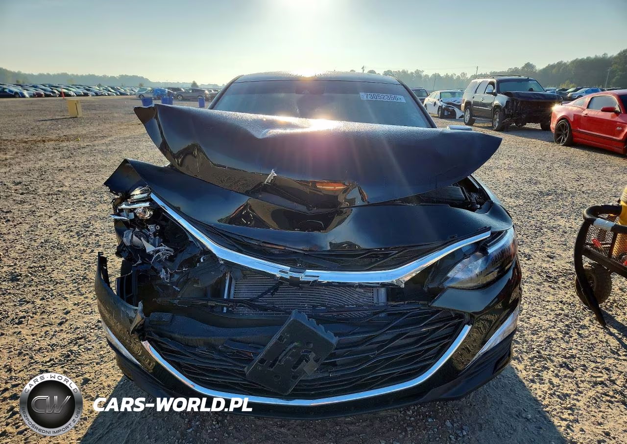 2021 Chevrolet Malibu Rs VIN:1G1ZG5ST2MF065242 - 5