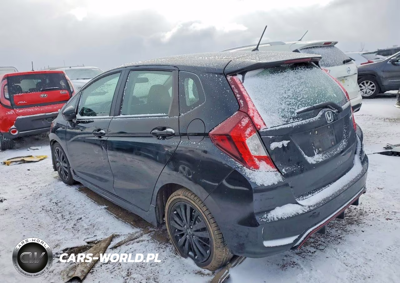 2018 Honda Fit Sport VIN:3HGGK5G63JM709103 - 2