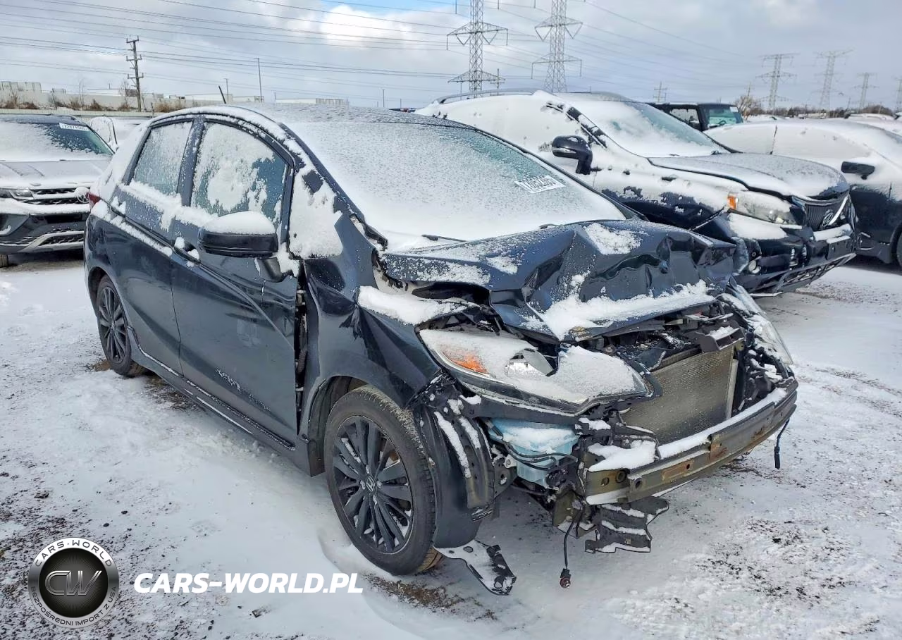 2018 Honda Fit Sport VIN:3HGGK5G63JM709103 - 4