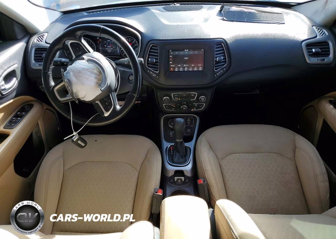 2018 Jeep Compass Sport 4X4 VIN:3C4NJDAB0JT230281 - 8