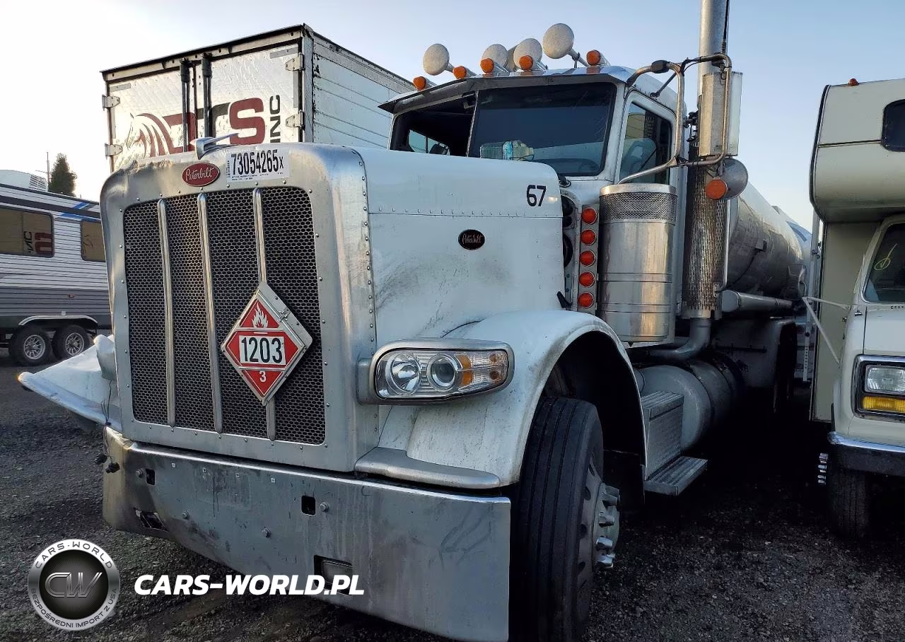 2023 Peterbilt 389 Tank Truck VIN:1NPXL49X8PD880213 - 2