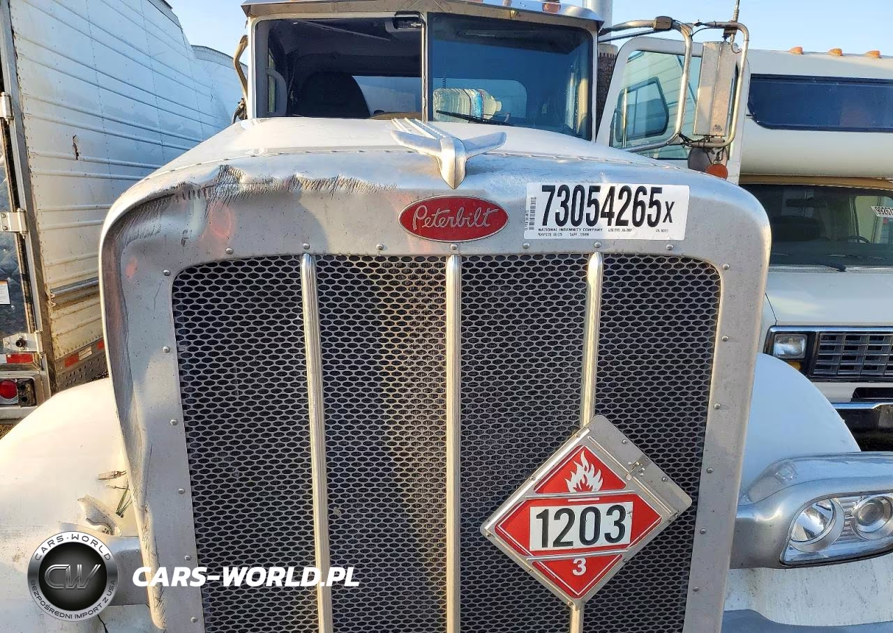 2023 Peterbilt 389 Tank Truck VIN:1NPXL49X8PD880213 - 7