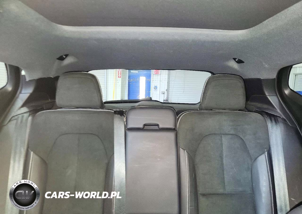 2021 Volvo Xc40 T5 R-Design VIN:YV4162UM3M2461289 - 10