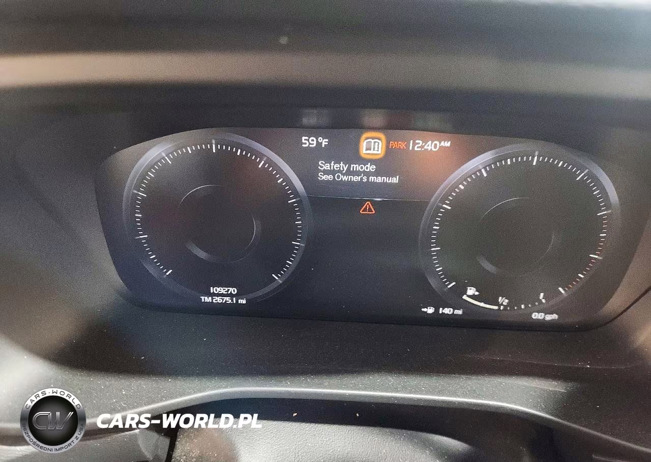 2021 Volvo Xc40 T5 R-Design VIN:YV4162UM3M2461289 - 9