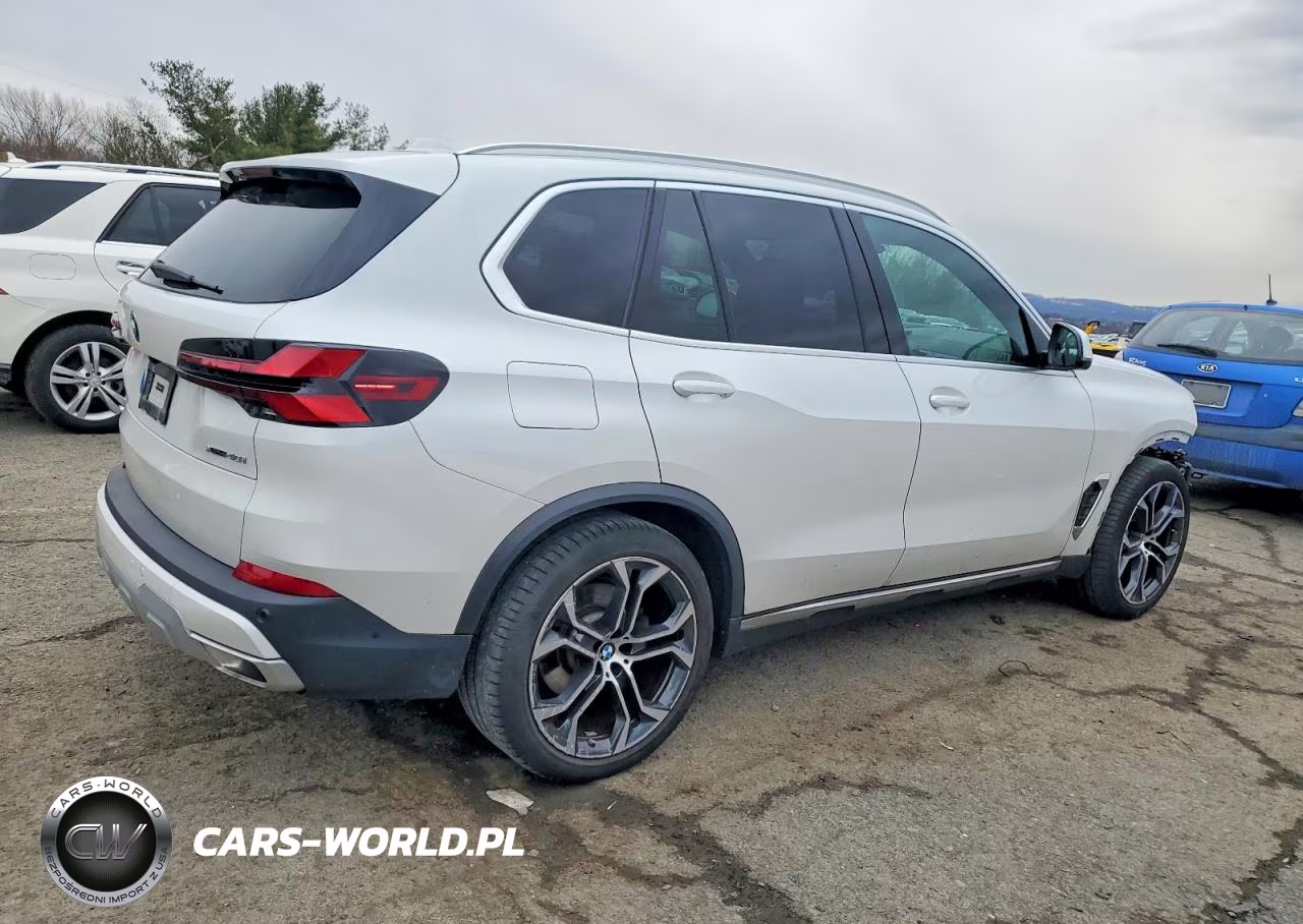 2024 BMW X5 xDrive40I VIN:5UX23EU0XR9U65853 - 3