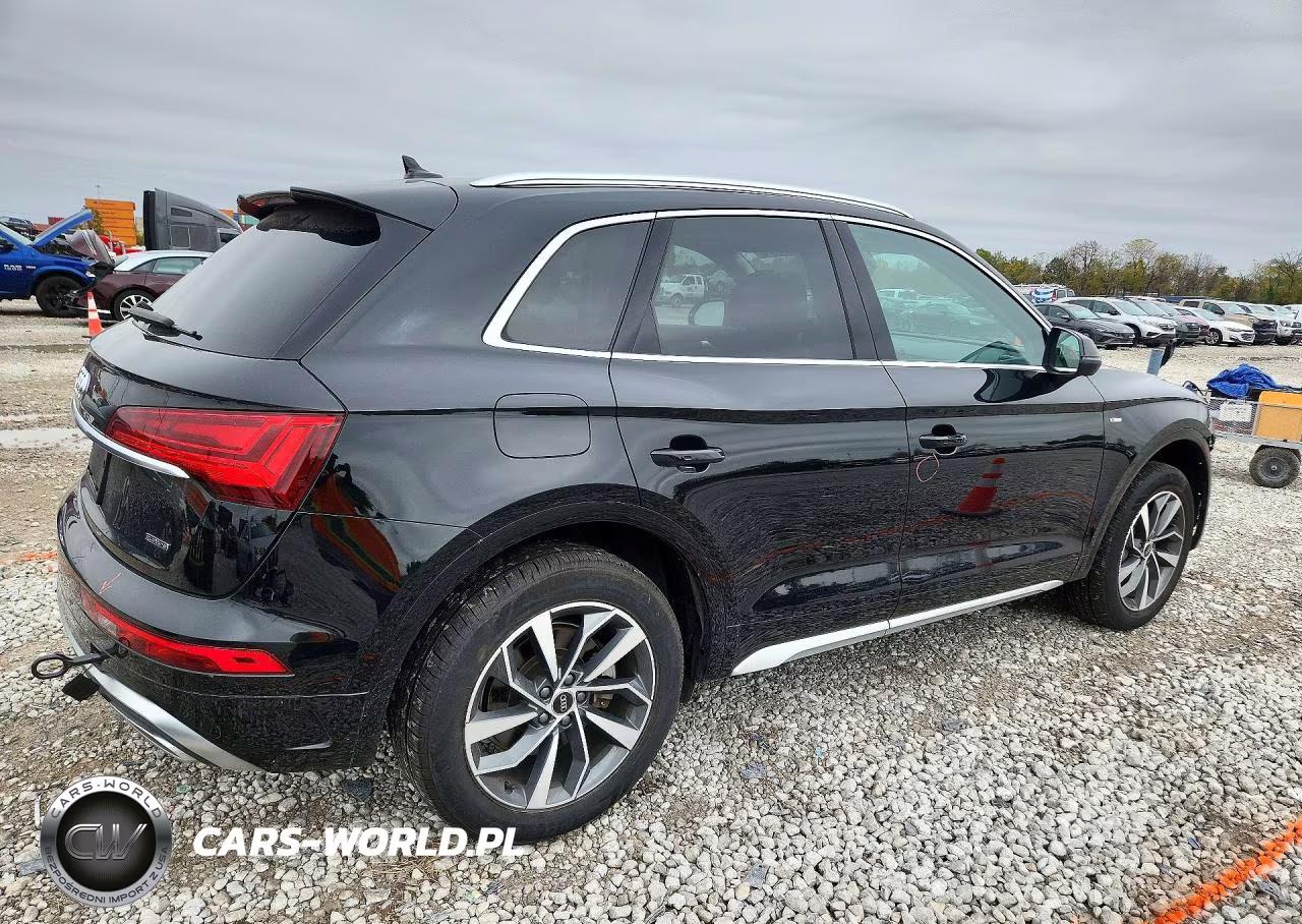 2023 Audi Q5 Premium Plus 45 VIN:WA1EAAFY2P2037355 - 3