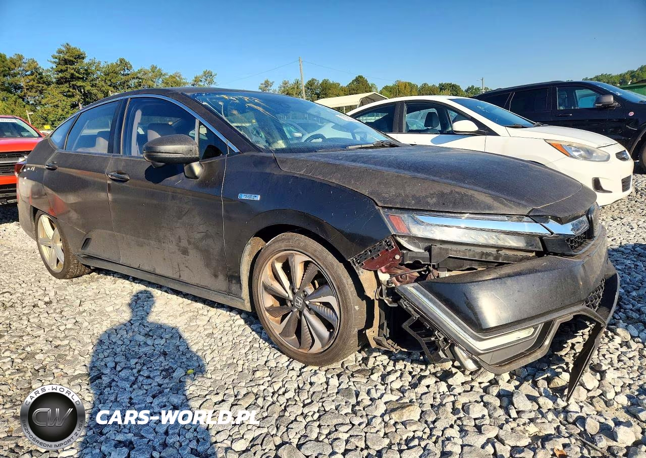 2018 Honda Clarity Touring VIN:JHMZC5F37JC001139 - 4
