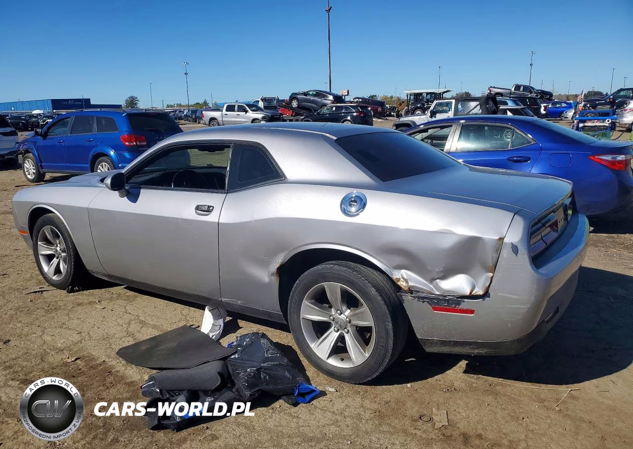 2016 Dodge Challenger Sxt VIN:2C3CDZAGXGH290100 - 2
