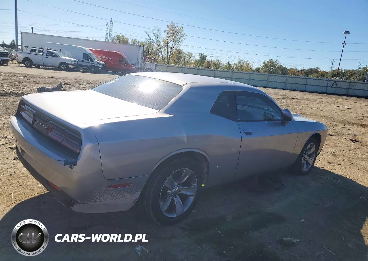 2016 Dodge Challenger Sxt VIN:2C3CDZAGXGH290100 - 3