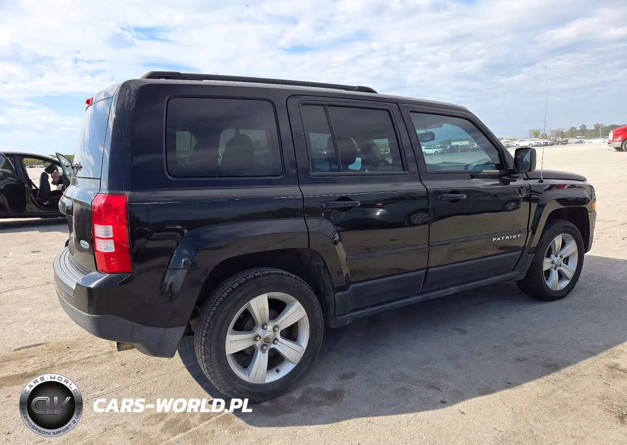 2017 Jeep Patriot Latitude VIN:1C4NJPFA0HD115438 - 3