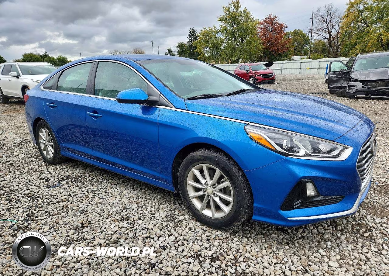 2018 Hyundai Sonata Se VIN:5NPE24AF4JH692911 - 4