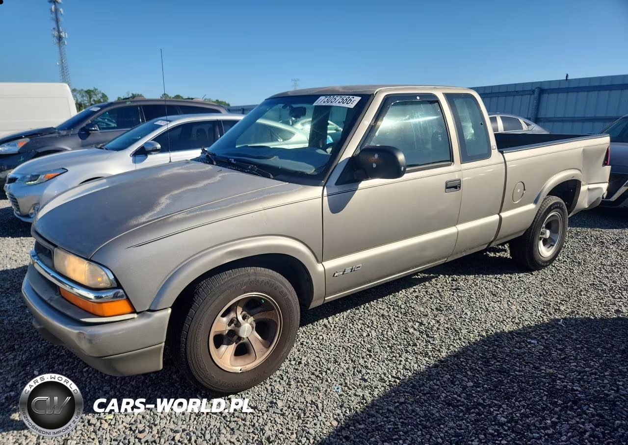2000 Chevrolet S Truck S10 VIN:1GCCS1956YK272662 - 1