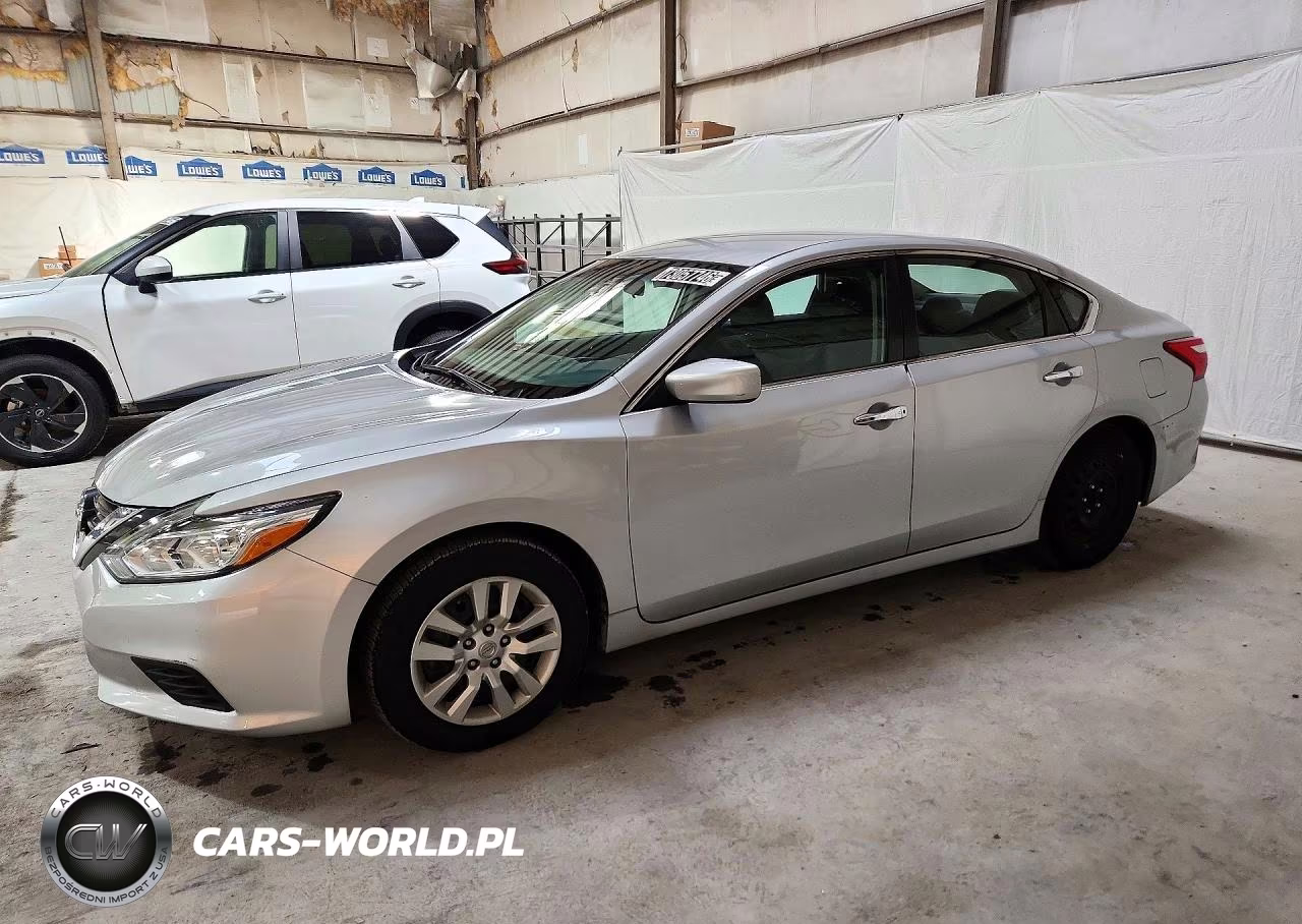 2016 Nissan Altima 2.5 S – zdjęcie 1 z 12