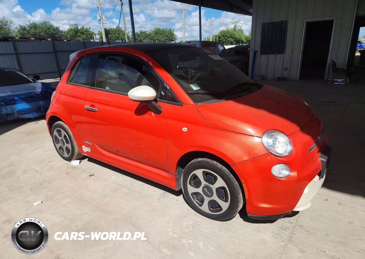 2015 Fiat 500 Electric VIN:3C3CFFGE6FT527461 - 4