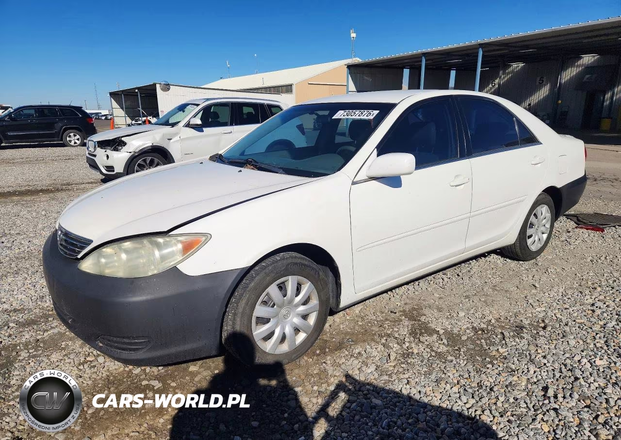 2005 Toyota Camry Le