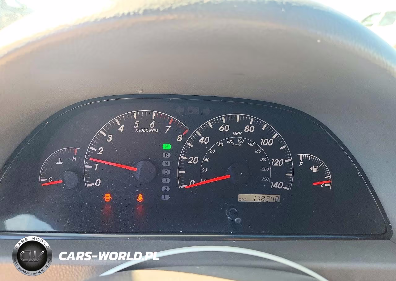 2005 Toyota Camry Le VIN:4T1BE32K95U427263 - 9