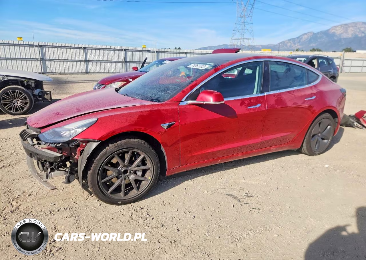2019 Tesla Model 3 – zdjęcie 1 z 12