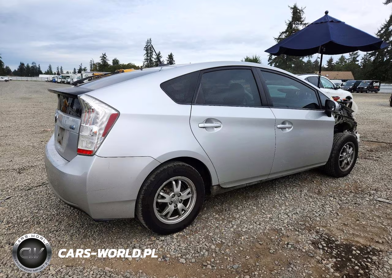 2010 Toyota Prius Iv VIN:JTDKN3DU5A0055781 - 3