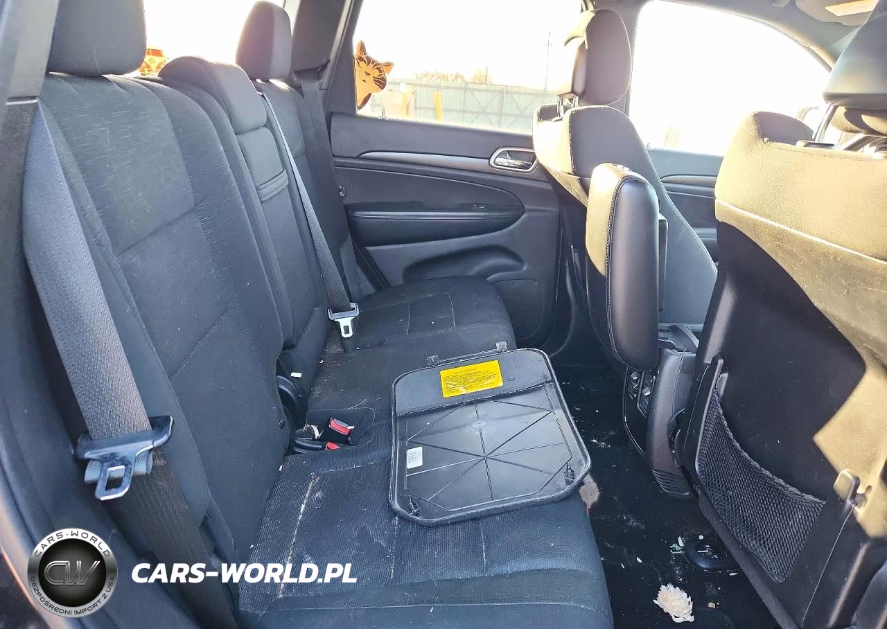 2015 Jeep Grand Cherokee Laredo VIN:1C4RJFAG1FC939846 - 11