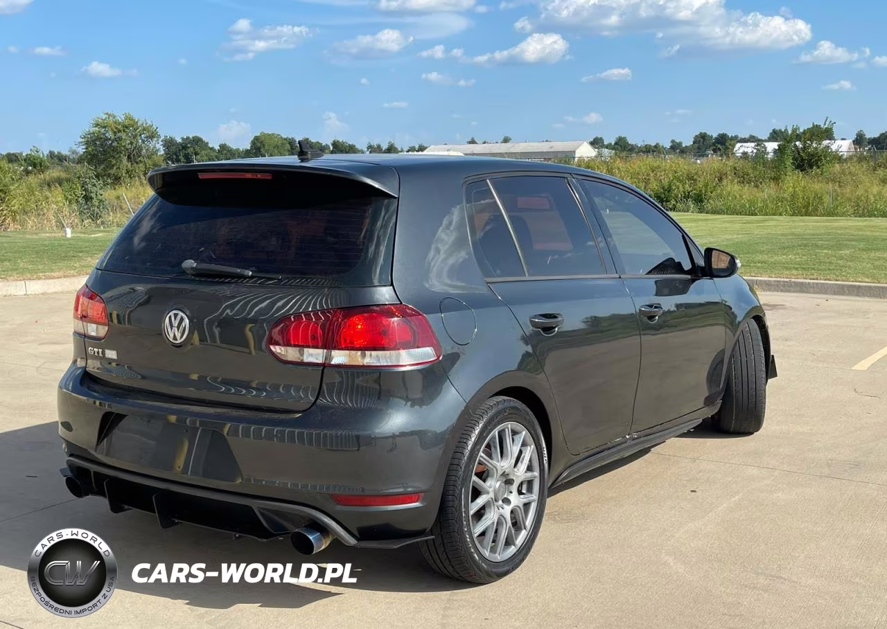 2013 Volkswagen Gti VIN:WVWHD7AJ4DW123732 - 4