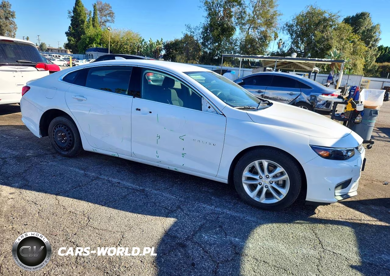 2016 Chevrolet Malibu Lt VIN:1G1ZE5STXGF288168 - 4