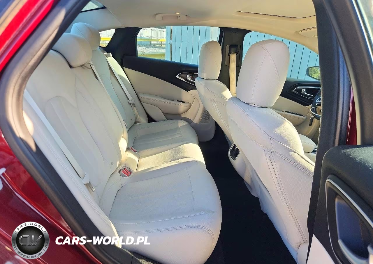 2016 Chrysler 200 Limited VIN:1C3CCCAB6GN150055 - 10