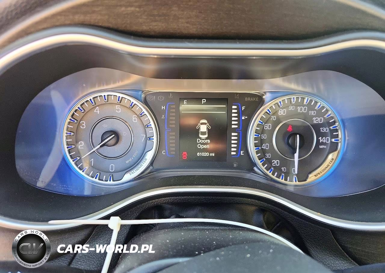 2016 Chrysler 200 Limited VIN:1C3CCCAB6GN150055 - 9