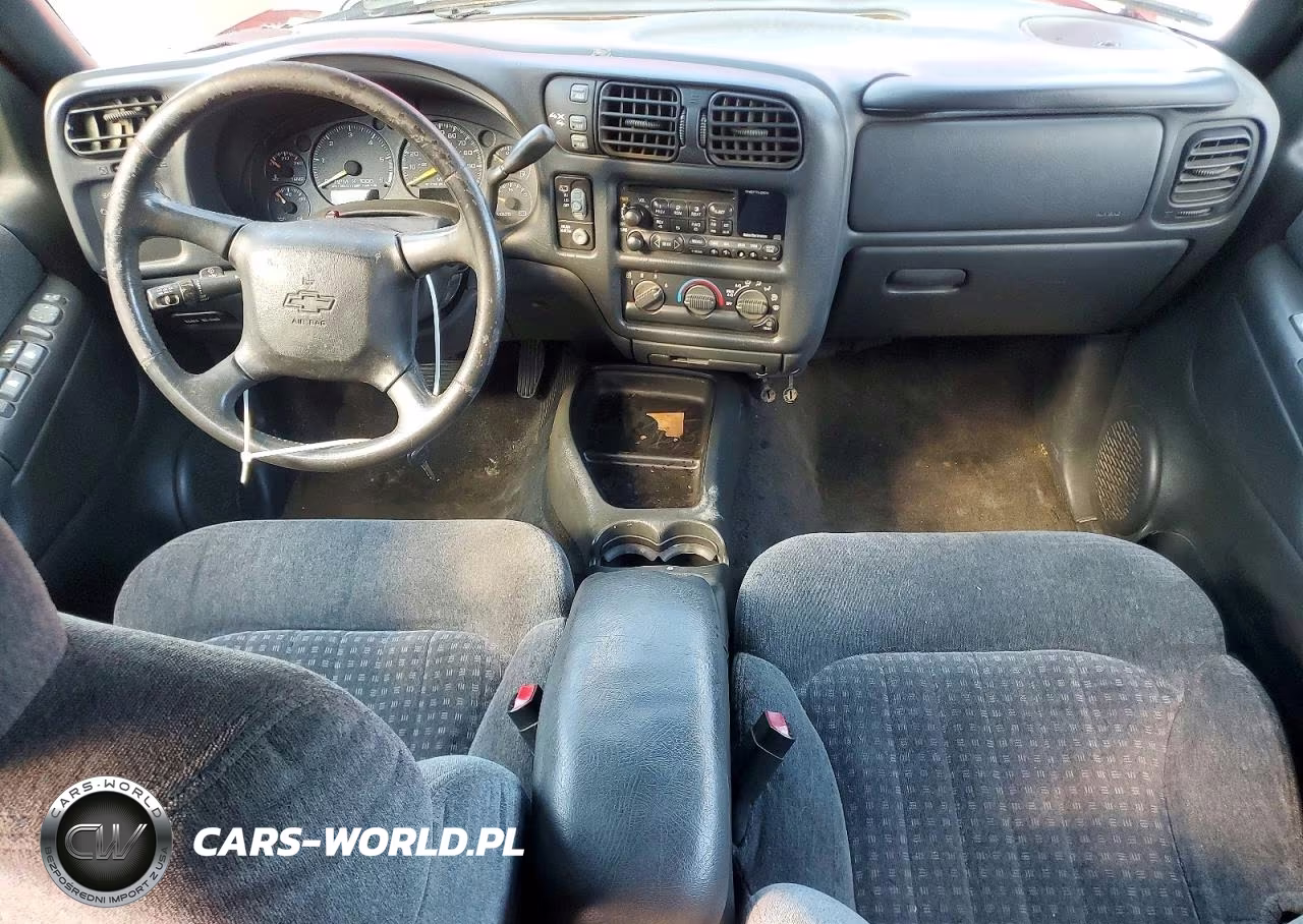1999 Chevrolet Blazer VIN:1GNDT13W4X2231827 - 8