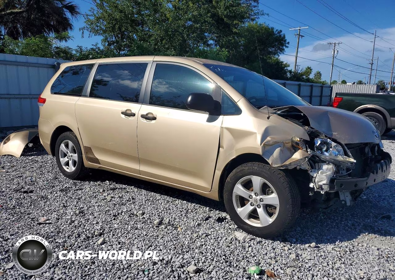 2011 Toyota Sienna Base 7-Passenger VIN:5TDKA3DC0BS009180 - 4