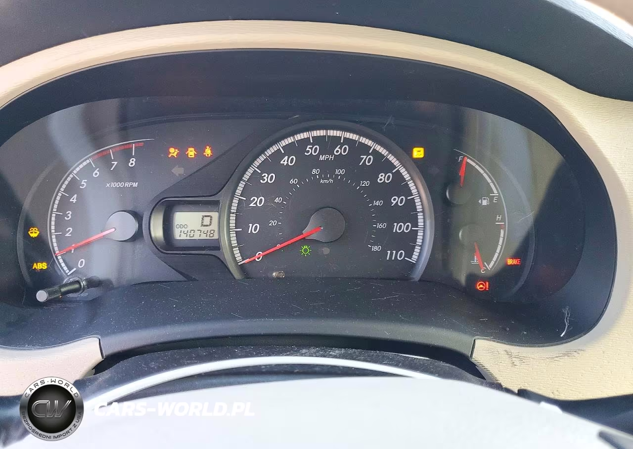 2011 Toyota Sienna Base 7-Passenger VIN:5TDKA3DC0BS009180 - 9