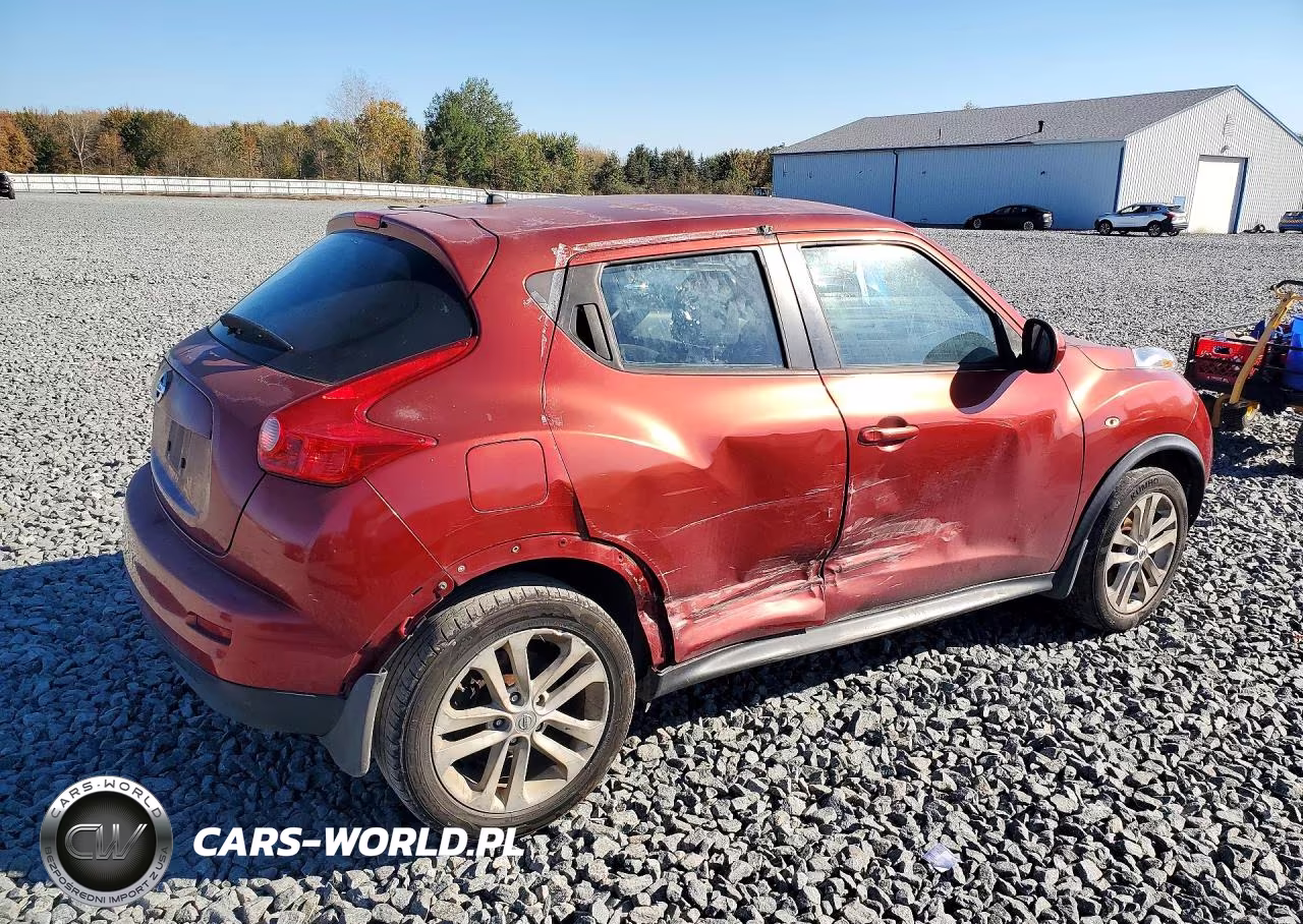 2013 Nissan Juke S VIN:JN8AF5MR3DT217124 - 3