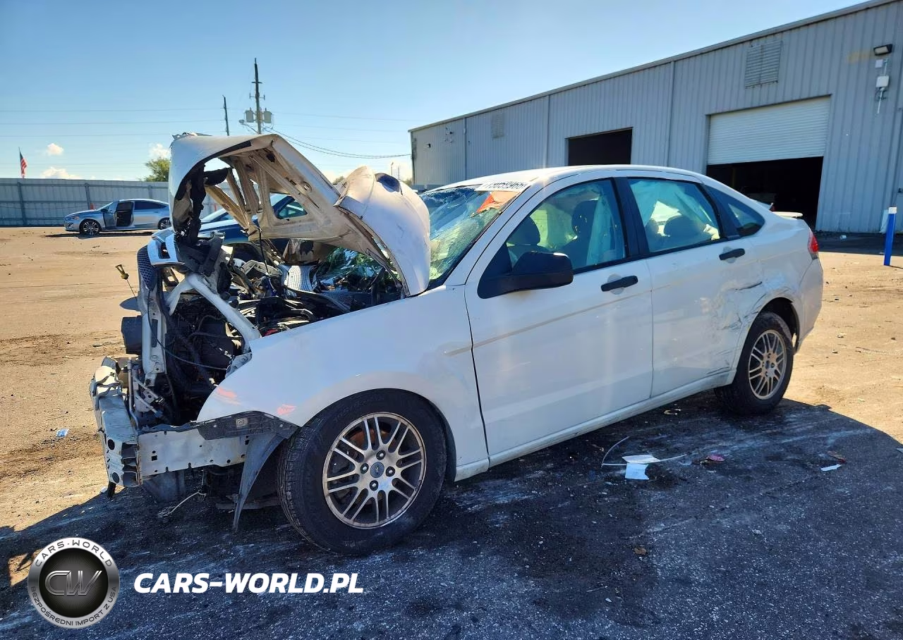 2011 Ford Focus Se VIN:1FAHP3FN6BW193618 - 1