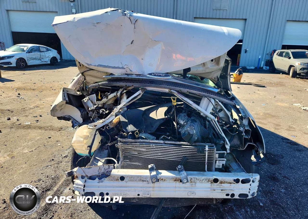 2011 Ford Focus Se VIN:1FAHP3FN6BW193618 - 5