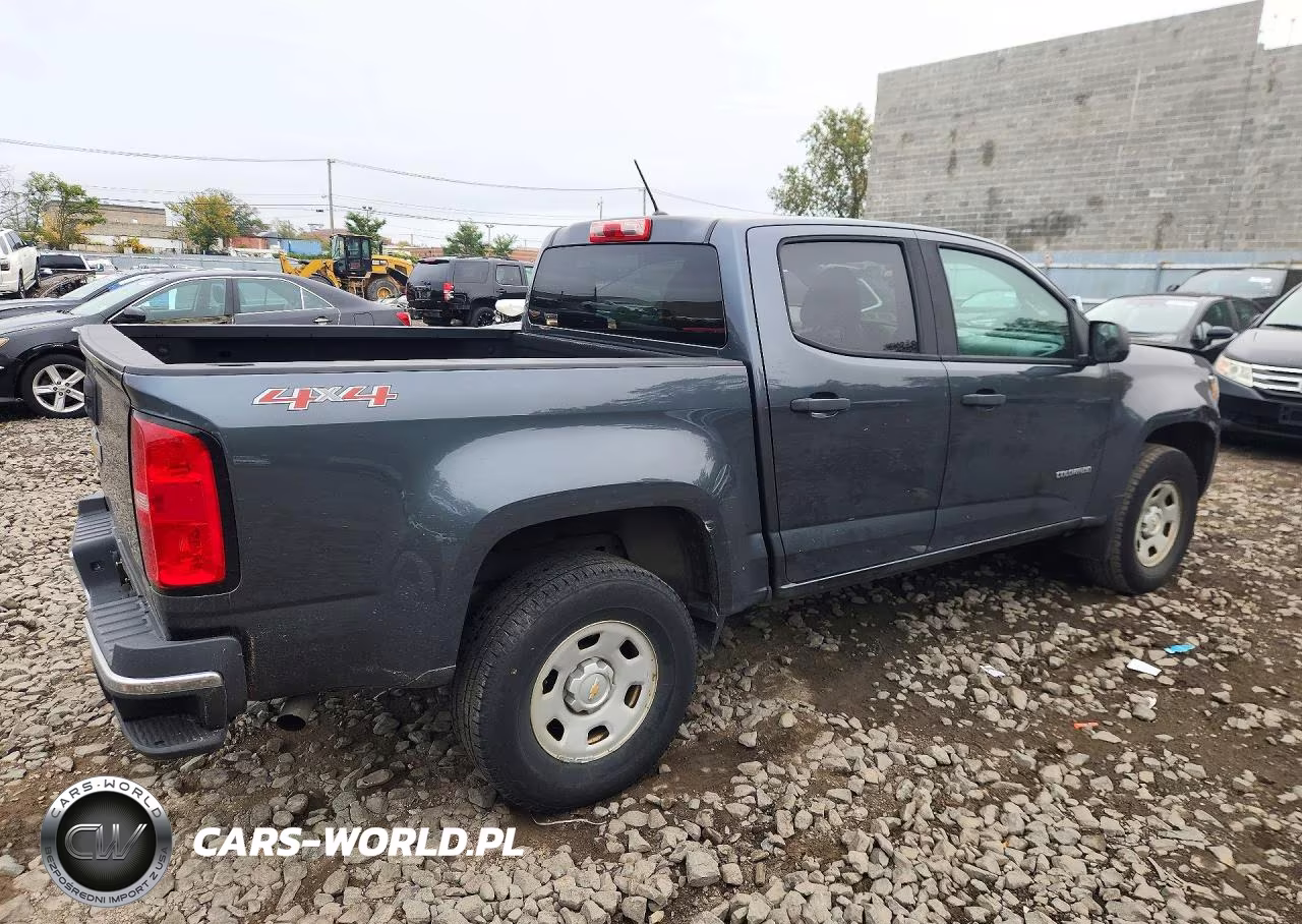 2017 Chevrolet Colorado VIN:1GCGTBEN4H1207177 - 3