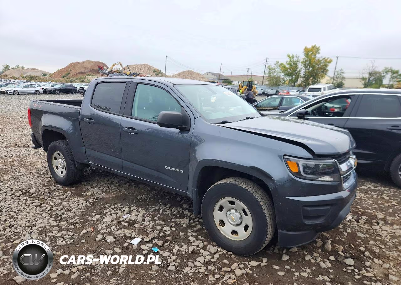 2017 Chevrolet Colorado VIN:1GCGTBEN4H1207177 - 4