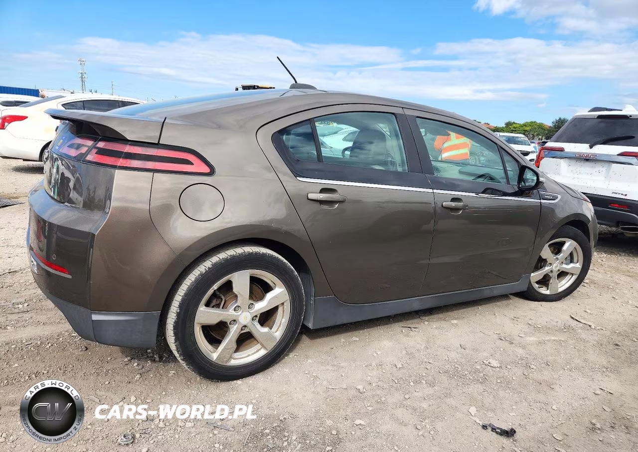 2015 Chevrolet Volt VIN:1G1RB6E41FU125664 - 3