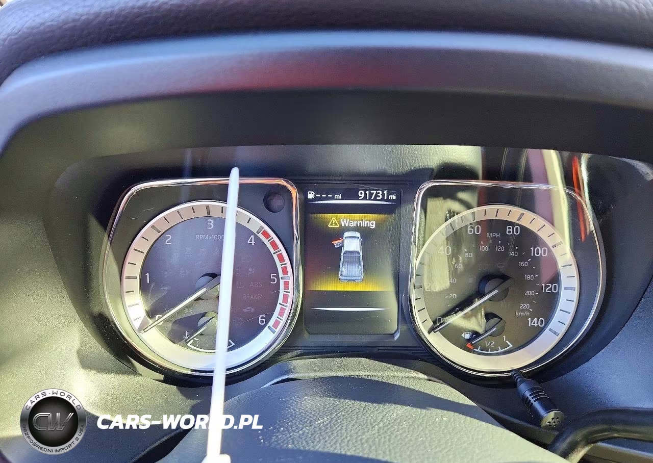 2017 Nissan Titan Xd Pro-4X VIN:1N6BA1F49HN507383 - 9