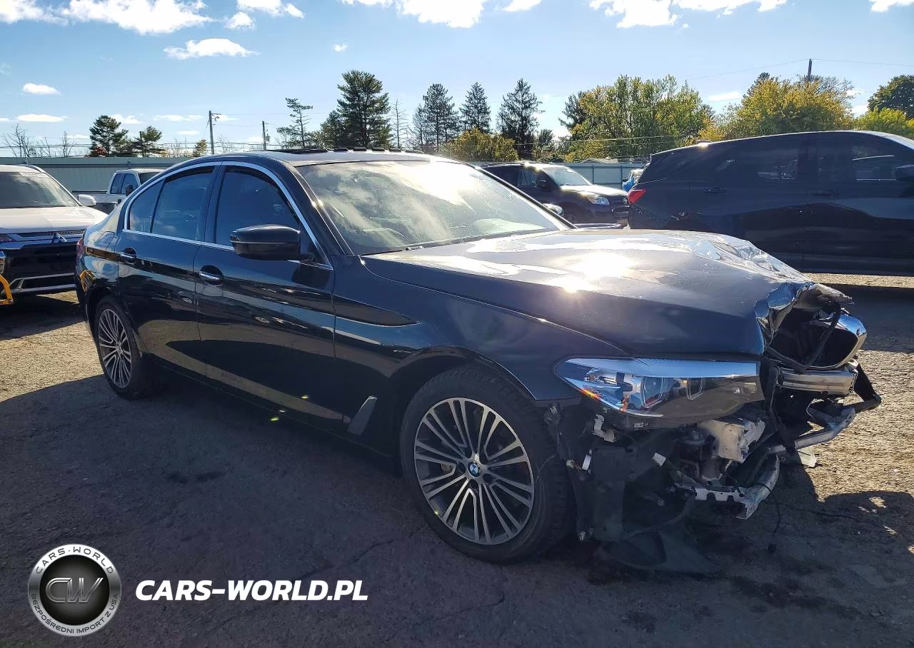 2018 BMW 530 I VIN:WBAJA5C59JWA57320 - 4