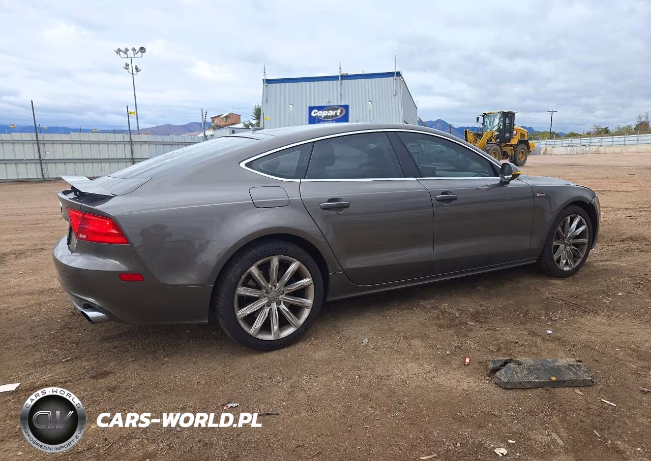 2013 Audi A7 Premium Plus VIN:WAUYGAFC2DN064021 - 3