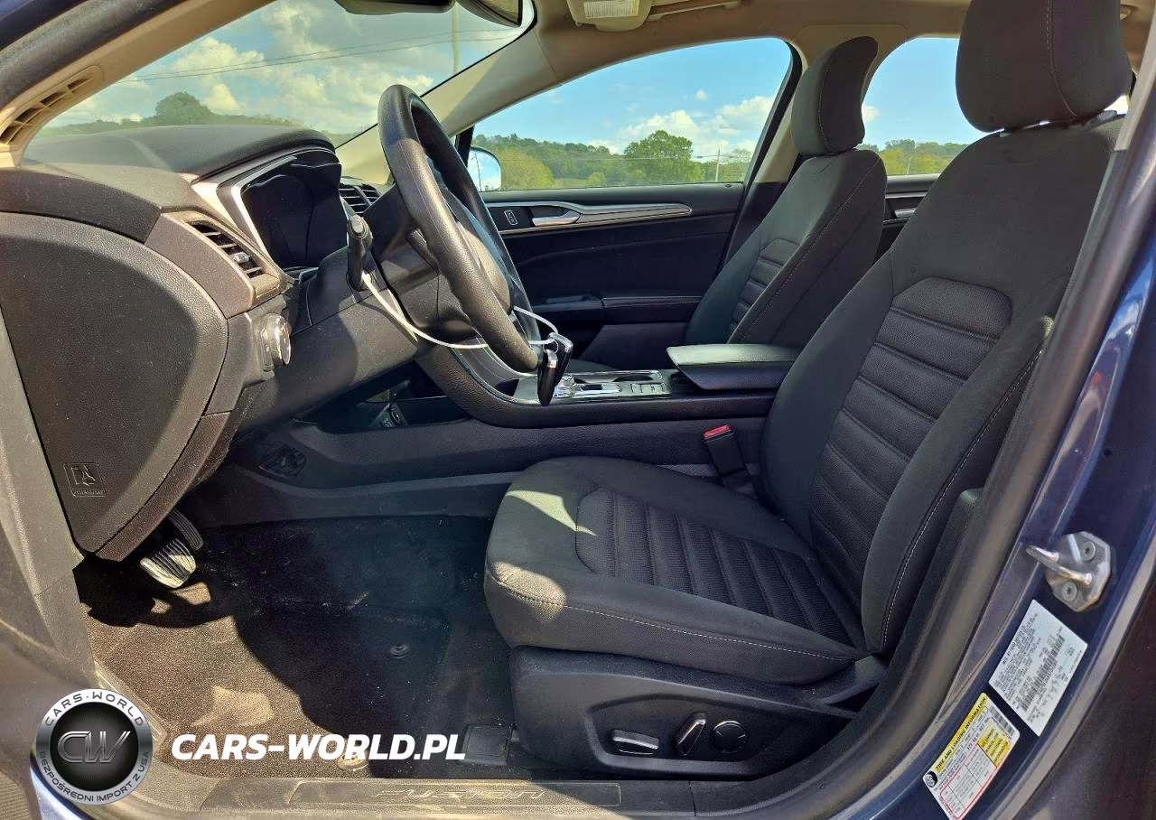 2019 Ford Fusion Se VIN:3FA6P0LU6KR104389 - 7