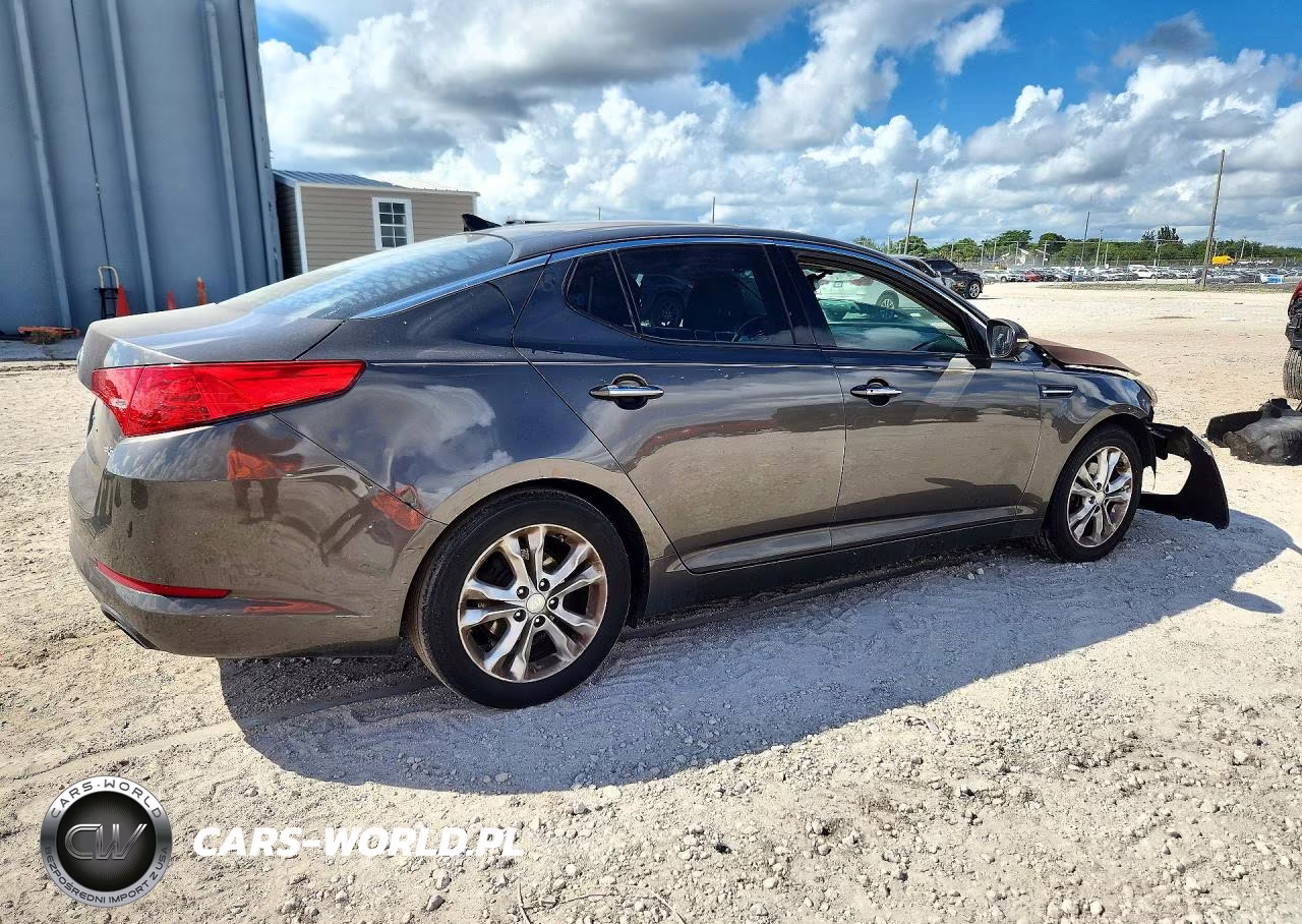 2013 Kia Optima Ex VIN:5XXGN4A70DG210198 - 3