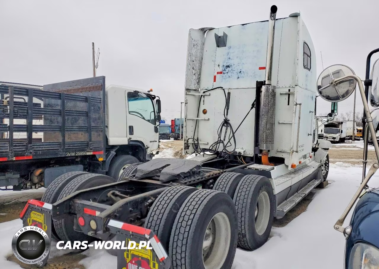 1998 Freightliner Long Conventional Semi Truck VIN:2FUYDSEB5WA920175 - 4