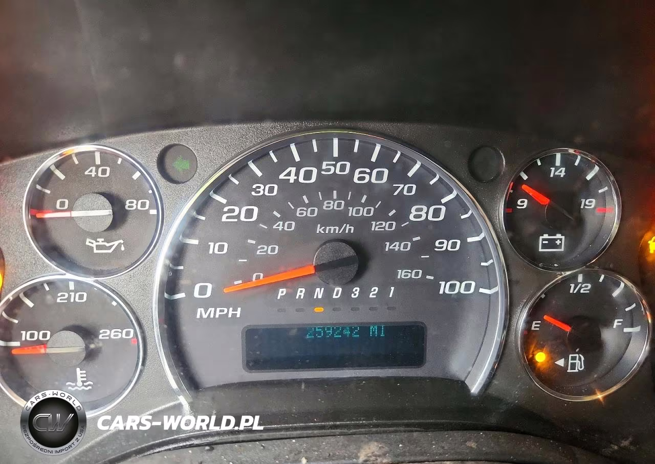 2008 Chevrolet Express G2500 VIN:1GCGG25C281131669 - 9