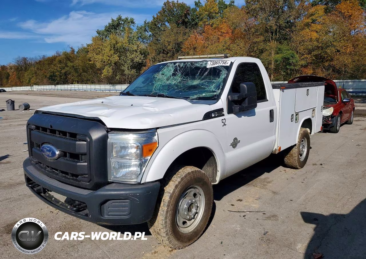 2011 Ford F250 Super Duty VIN:1FDBF2AT5BEC63520 - 1