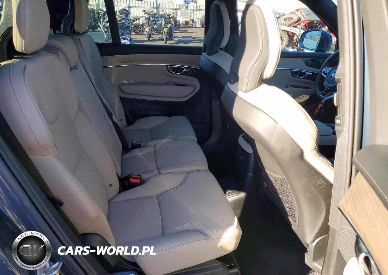 2026 Volvo Xc90 Plus VIN:YV4H60PE9T1433816 - 11