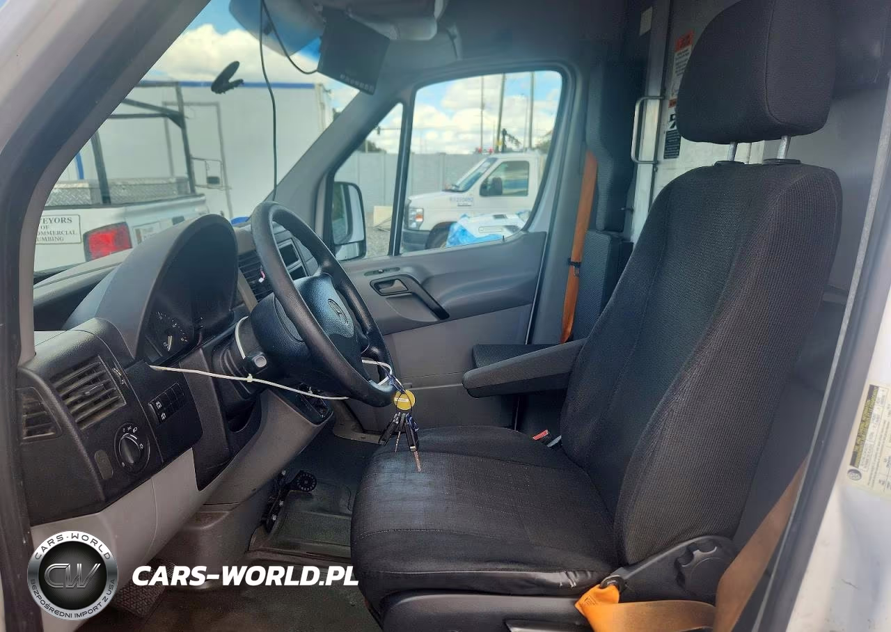 2012 Mercedes-Benz Sprinter 2500 Delivery Van VIN:WD3PE8CB0C5704129 - 7